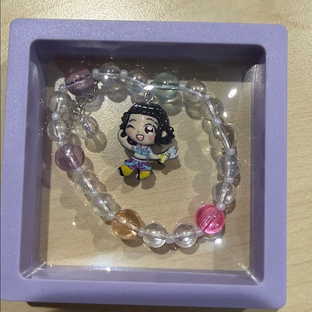 Colorful K-Pop Charm Bracelets Set - Picture 3 of 4